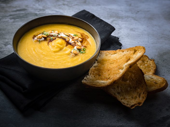 Potage courge poivrée